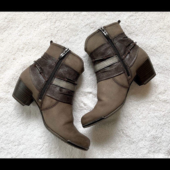 Tamaris Designer Leather Boots Size 37 (6 1/2) Brown; Never Worn NWT - Picture 3 of 10